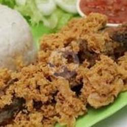 ‌nasi Lalapan Lele Kremes