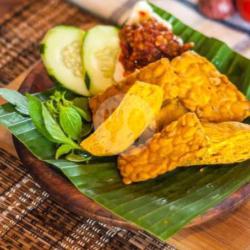 Tahu Tempe Goreng   Nasi