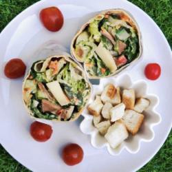 Wijen Sangrai Salad Wrap