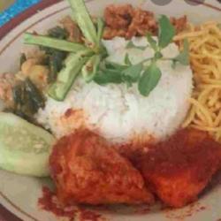 Nasi Campur Ayam Bumbu Merah