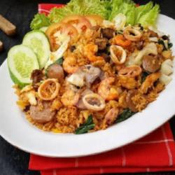 Nasi Goreng Gila Cumi