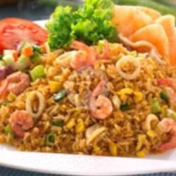 Nasi Goreng Seafood Telur