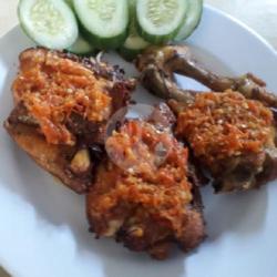 Ayam Penyet