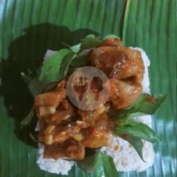 Nasi Bakar Pentol Pedas