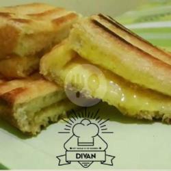 Roti Bakar Selai Nanas