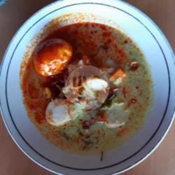 Lontong Sayur Telur