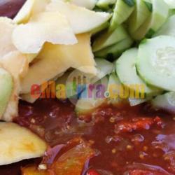 Rujak Buah Petis Madura