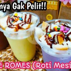 Pop Ice ,rasa ,mangga,strobery,choco Chesee,coffee Mocacino,capucino,anggur,melon ,vanila Blu,,,toping Cokelat Keju, Romes ,,,,,(rasa Dan Toping Bisa