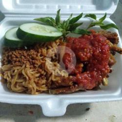 Mie Korean Ayam Goreng