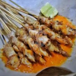 40 Tusuk Sate Taichan Campur