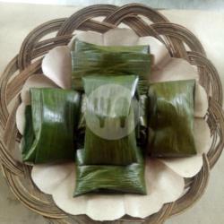 Kue Nagasari