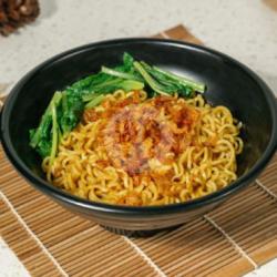 Indomie Telur (rebus / Goreng / Soto)