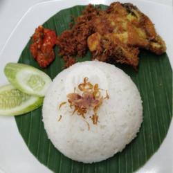 Telor Dadar Barendo Serundeng