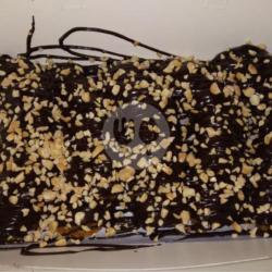 Banana Crispy Coklat Kacang