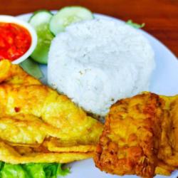 Nasi Sambel Telor Tahu Tempe