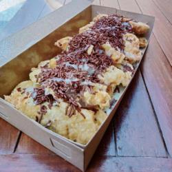 Pisang Goreng Uli Coklat (digoreng Dadakan)