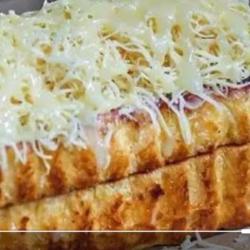 Roti Bakar Blueberry Keju