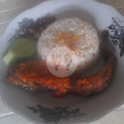 Nasi Ikan Lele Sambal Setan