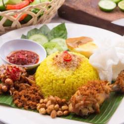 Paket Nasi Kuning Special