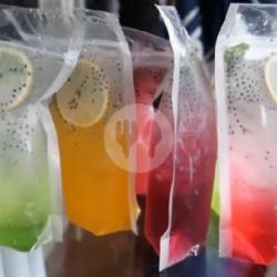 Es Mojito Besar(jeruk,melon,stroberry,cocopandan,markisa,bluberry,lemon,leci,caffe,fruitpunch,mangga,vanila,anggur)