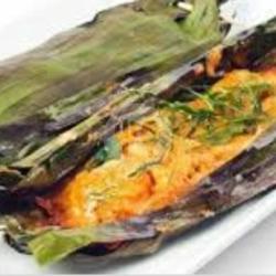 Pepes Ikan Salem (lauk)