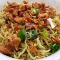 Mie Goreng Ayam(chicken Fried Noodles)