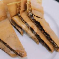 Martabak Tipker Kacang Coklat