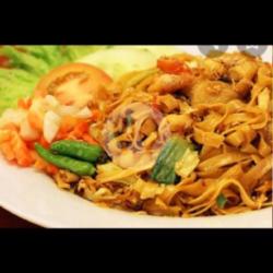 Kwitiaw Goreng Bakso