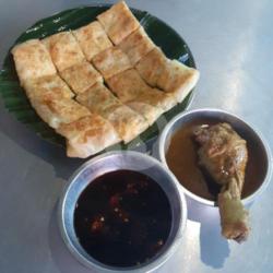 Murtabak Combo Kari Ayam (panfried Egg Pocket Bread   Chicken Curry)