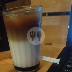 Cold Kopi Susu Gula Aren