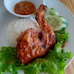 Lalapan Nasi Ayam Bakar