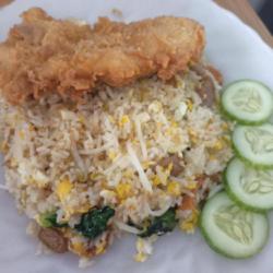 Nasi Goreng Ayam Kriuk