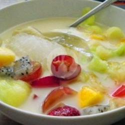 Sop Buah Susu