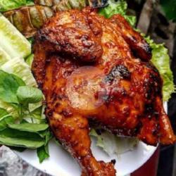 Ayam Bakar Satu Ekor Utuh (bakakak)s