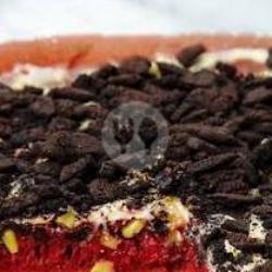 Martabak Manis Red Velvet Oreo Keju Susu