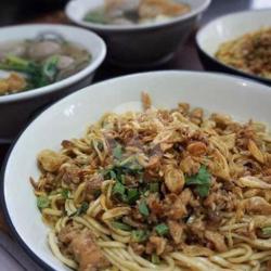 Mie Ayam Pangsit (manis / Asin)