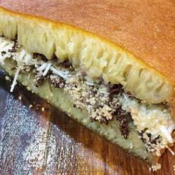 Martabak Manis Coklat Keju