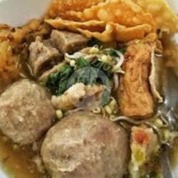 Baso Kumplit ( 3 Baso Urat Besar   Baso Kecil   Siomay Kembang   Siomay Cuankie   Siomay Segitiga   Sayur )