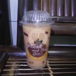 Fresh Milk Vanilla Latte Coffee