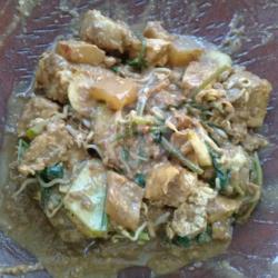 Rujak Madura Pake Cingur