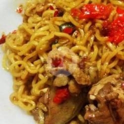 Mie Tulang Pedas Korea