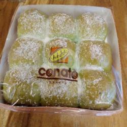 Coconut Bread Pandan