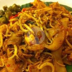 Kwitiaw Goreng/rebus Sosis