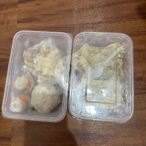 Wonton Mercon Dimsum Manyu, Urip Sumoharjo - GoFood