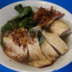 Sop Ayam Dada Pechok