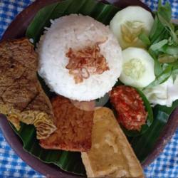 Nasi Lalapan Paru