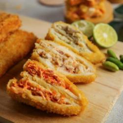 Risoles Ayam Mercon