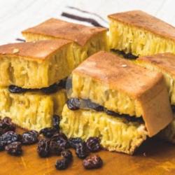 Martabak Manis Kismis
