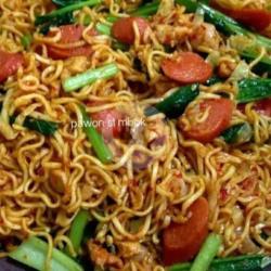 Mie Goreng Tek Tek Telor Sosis Bakso Ayam