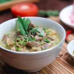 Nasi Soto Daging Sapi Khas